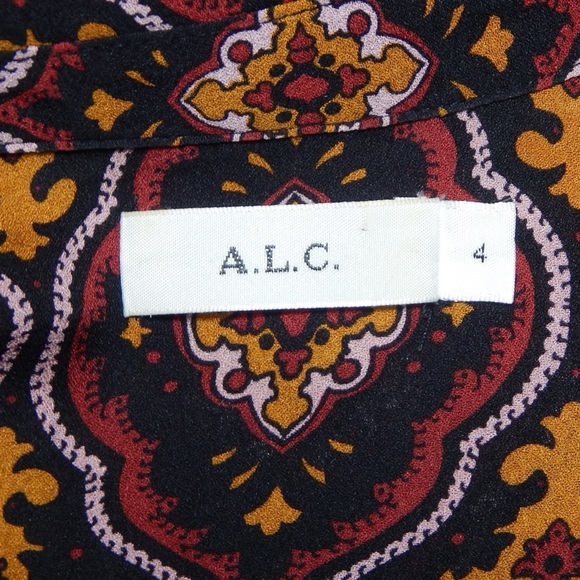 A.L.C. Aubrey Medallion Print Silk Button Down Shirt Top Maroon/Gold Size 4 - Picture 5 of 7